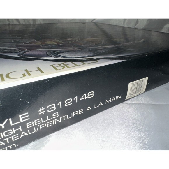 Crystal Clear Studios Sleigh Bells Colored Glass 14’’ Platter Serving Tray w/box - Picture 6 of 9